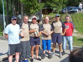 1. Rang Gruppe B: SV Lang Baustoffe Aschau i. Z.