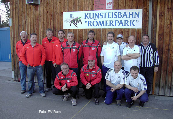 die 3 Erstplatzierten mit Kurt Mller (WBL - rechts) 