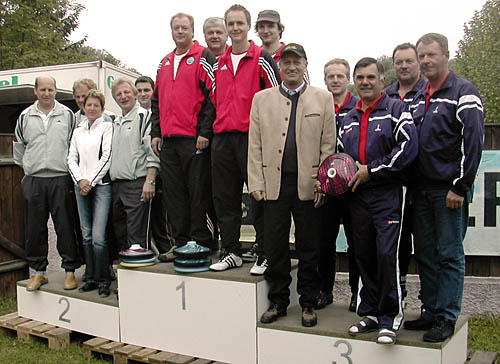 1. Rang: ESV Seiwald Tal Leoben - 2. Rang: UNION Sparkasse Seiwald Peuerbach 1, 3. Rang: BSG Seiwald Kaltenhausen mit Loni und Georg Seiwald 